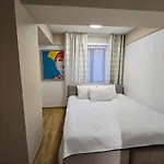 Cozy Center - Free Parking Garage Διαμέρισμα *