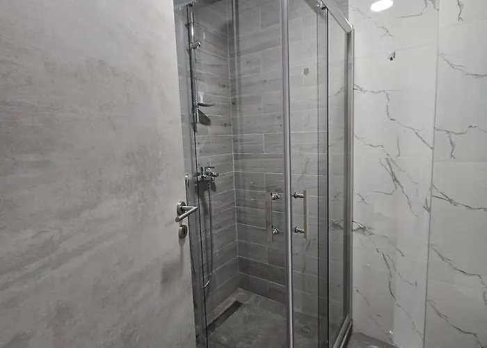 Cozy Center - Free Parking Garage * Скоп'є