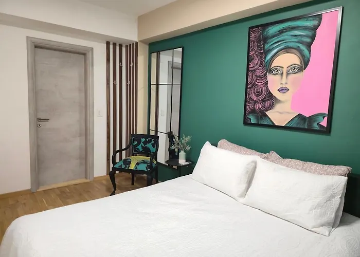 Cozy Center - Free Parking Garage Скоп'є