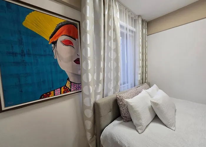 Апартаменти Cozy Center - Free Parking Garage Скоп'є