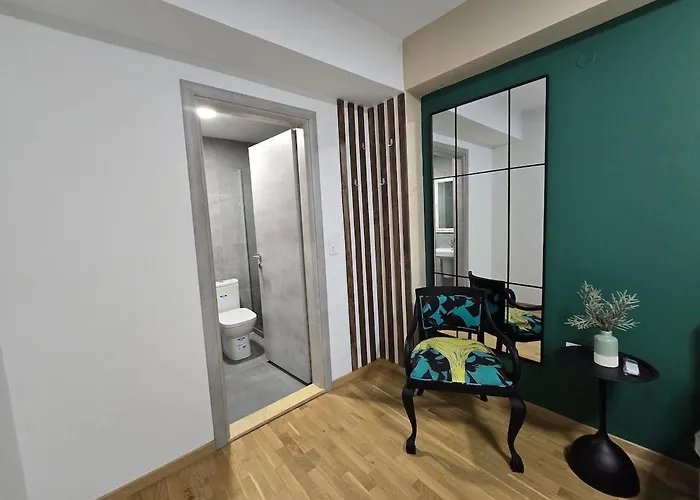 Cozy Center - Free Parking Garage * Скоп'є